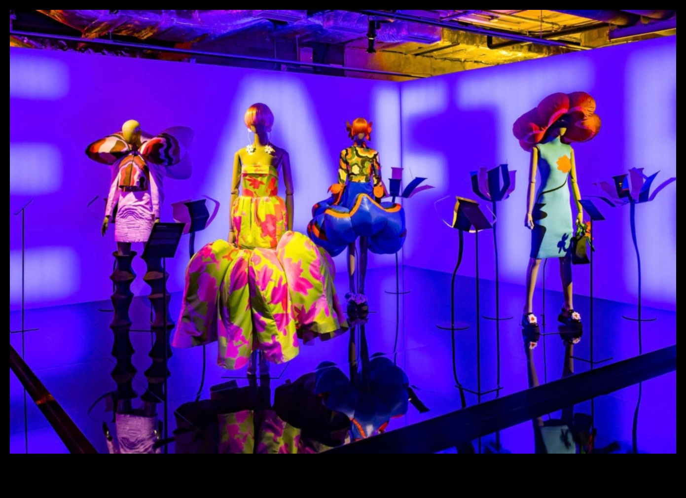 Cinematic Couture Modes tveršanas māksla ar drāmu un stilu 2 Kinematogrāfiskā mode: drāma un stils fotogrāfijā